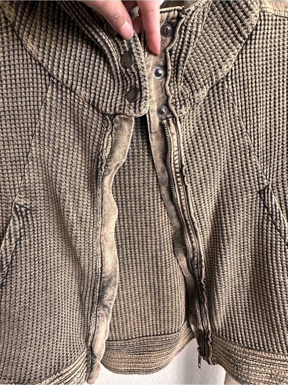 Free People zip-up hoodie. Size large. - Picture 4 of 5